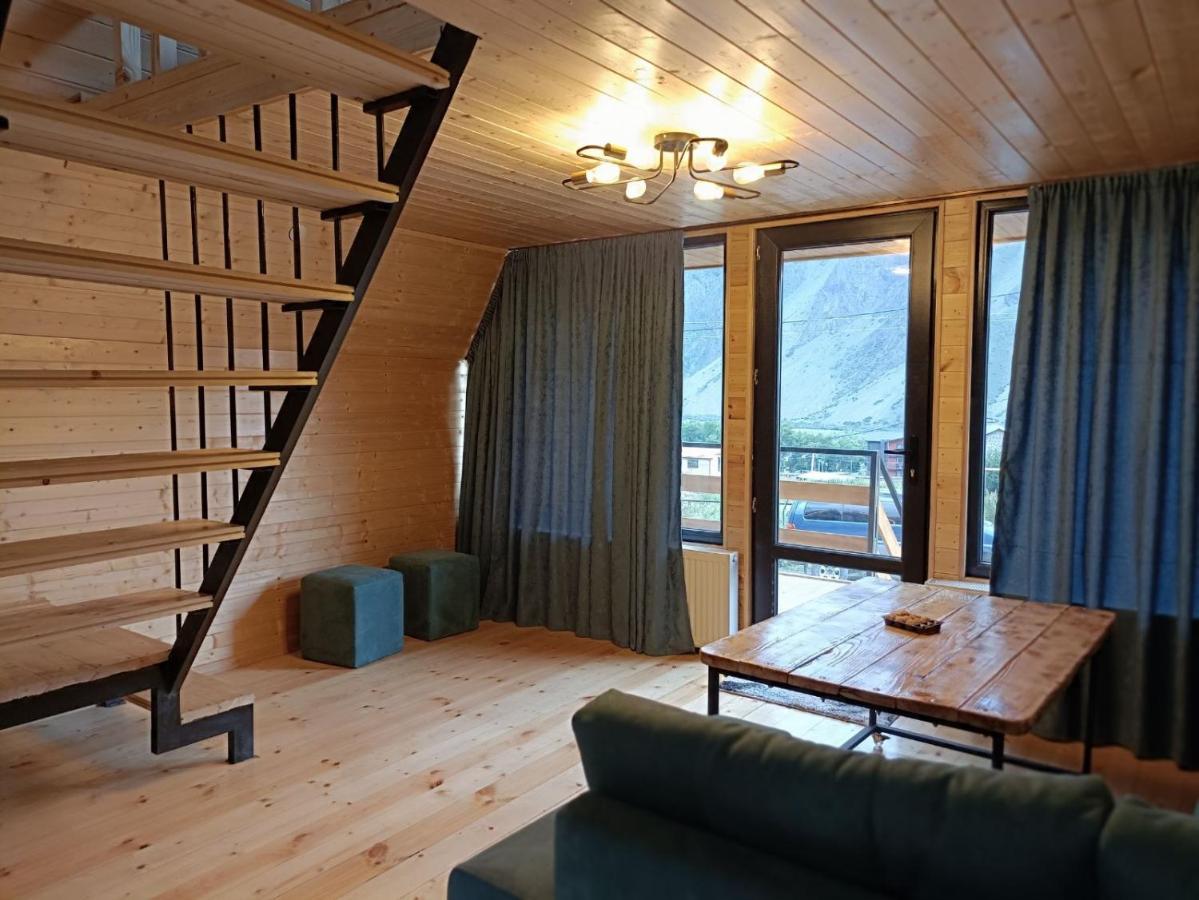 Kazbegi Folk Apartment Exterior photo