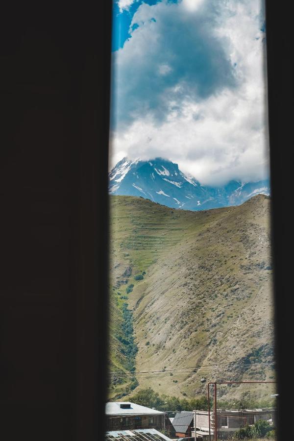 Kazbegi Folk Apartment Exterior photo